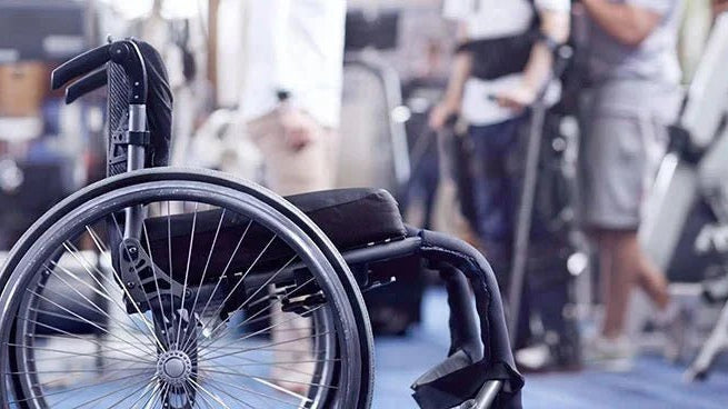 Drug Resistant UTI's in Spinal Cord Injuries - QuickChange Incontinence Wrap - UK