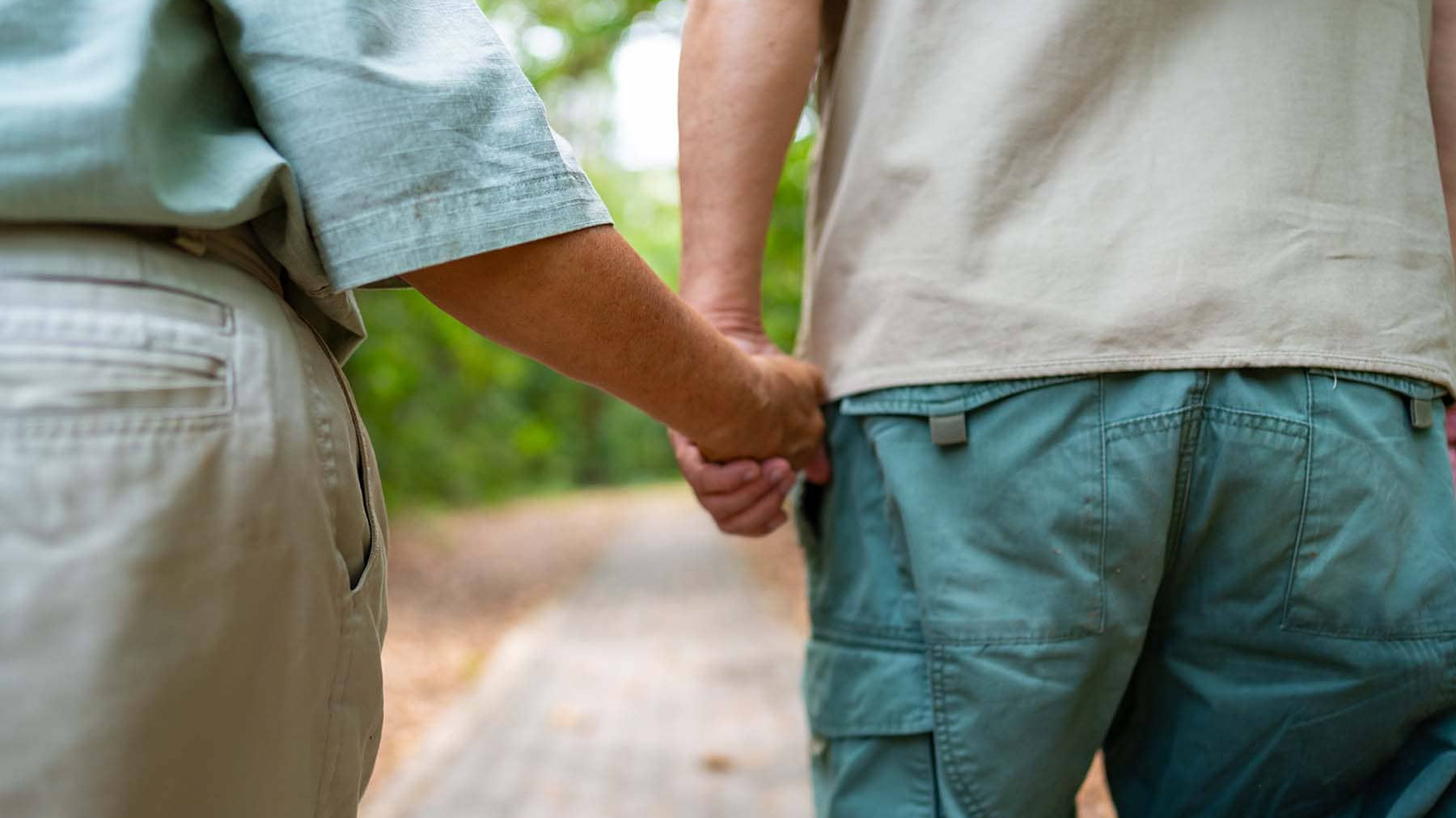 Alzheimer’s and Urinary Incontinence: Practical Support for Caregivers
